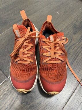 REI Swiftland Train Run shoes orange size 6 women’s